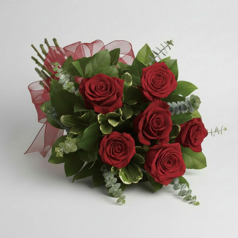 Fall in Love 6 Red Roses Bouquet