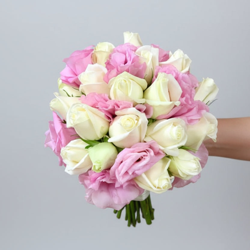 Bridesmaids bouquets