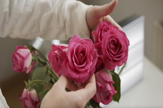 Why Fresh Flowers Boost Mood and Wellness in Essendon Homes
