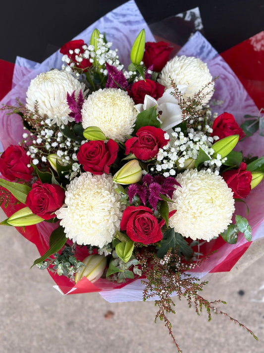 Luxury White & Red Bouquet