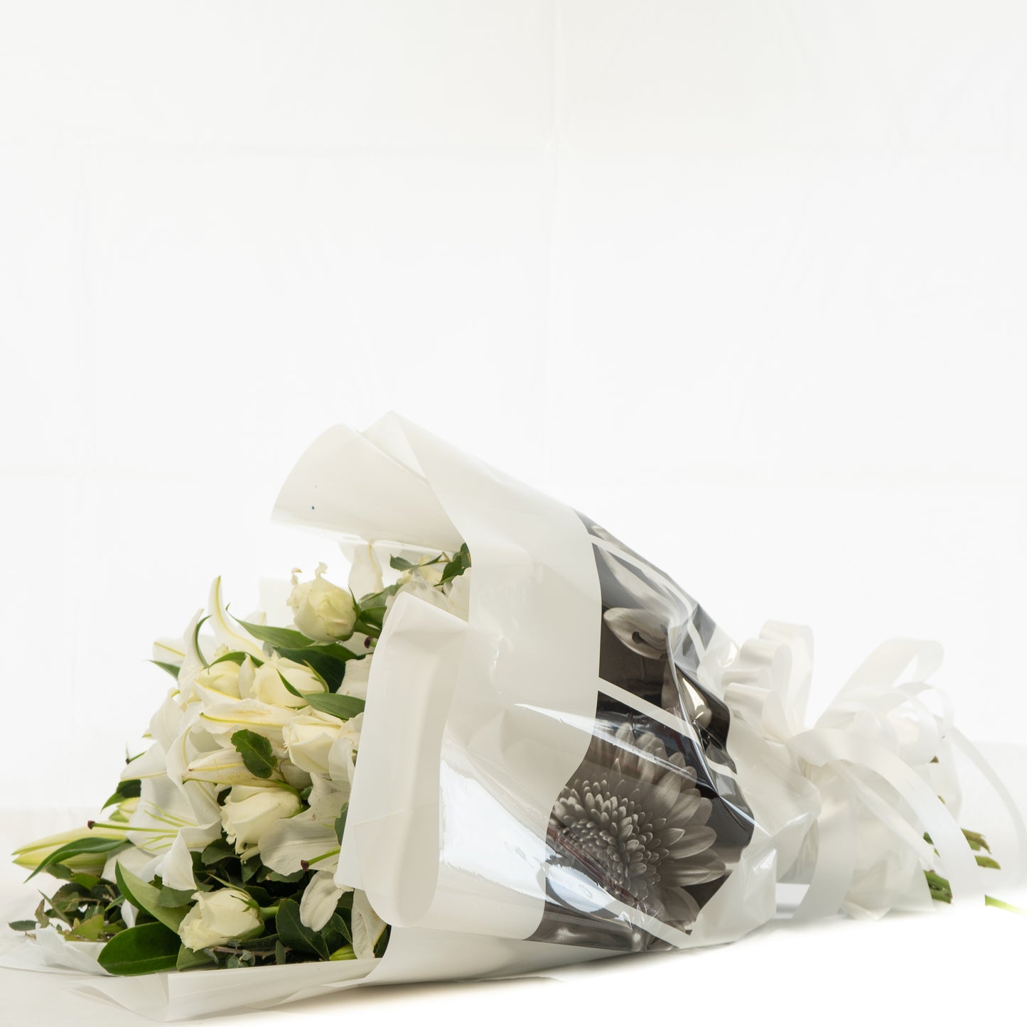 White Lily & Rose Bouquet